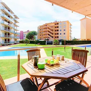https://marmestral-b8.catalonia-hotels.com
