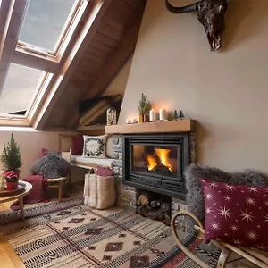 https://atico-premium-50-e.catalonia-hotels.com
